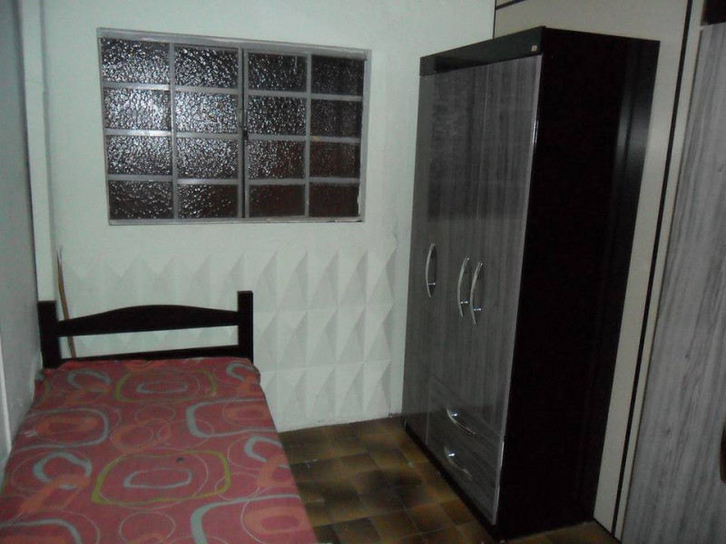 Imagem 5 da galeria do anúncio: VAGA EM REPUBLICA MASC E FEM / ALOJAMENTO / CONCURSEIROS