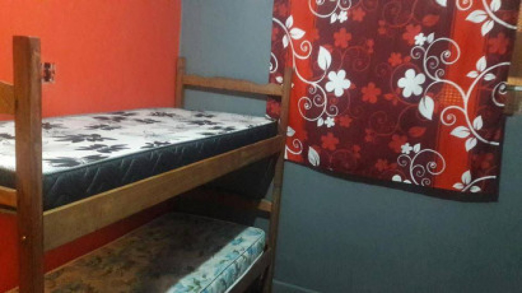 Imagem 8 da galeria do anúncio: VAGA EM REPUBLICA MASC E FEM / ALOJAMENTO / CONCURSEIROS