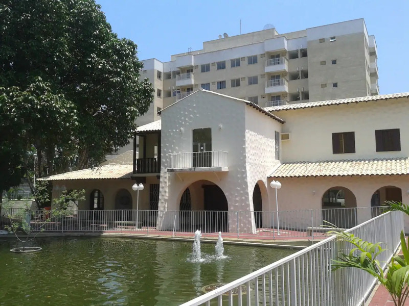 Imagem 11 da galeria do anúncio: Suíte individual mobiliada na Praça Seca