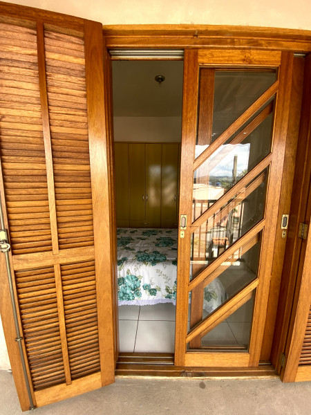 Imagem 4 da galeria do anúncio: Aluga-se quarto em casa mobiliada