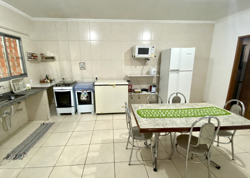 Imagem 17 da galeria do anúncio: Aluga-se quarto em casa mobiliada