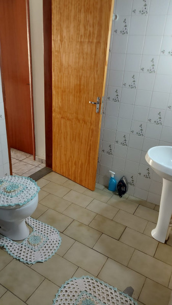 Imagem 5 da galeria do anúncio: Quarto mobiliado prox. a UNIGRAN