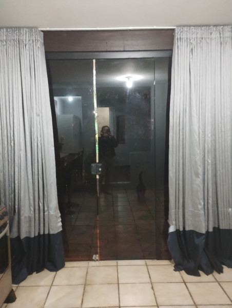 Imagem 6 da galeria do anúncio: Apartamento agronomica privativo (  reforma em andamento)