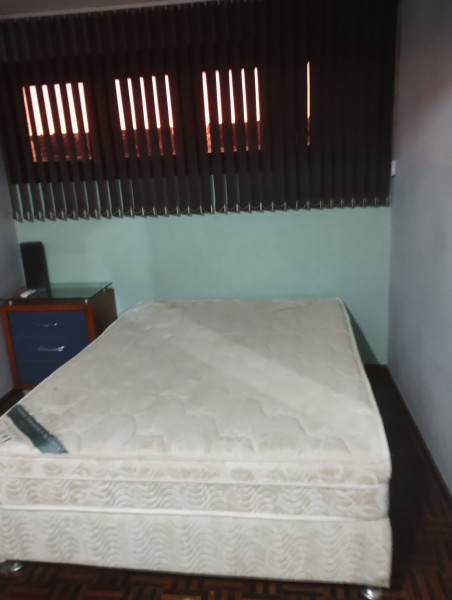 Imagem 2 da galeria do anúncio: Apartamento agronomica privativo (  reforma em andamento)