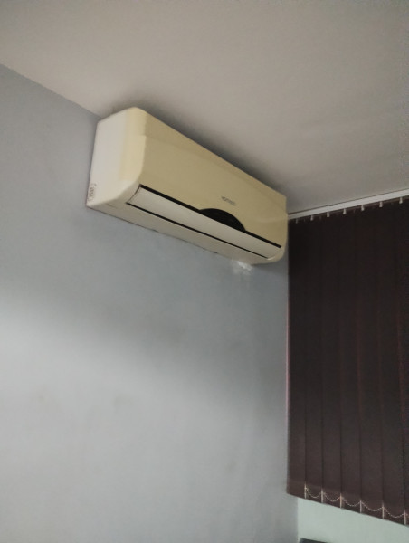 Imagem 16 da galeria do anúncio: Apartamento agronomica privativo (  reforma em andamento)