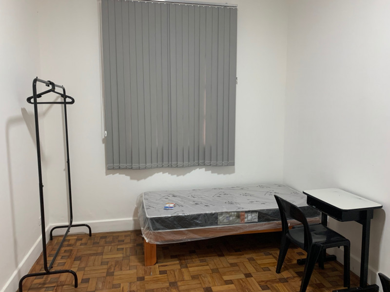 Imagem 3 da galeria do anúncio: Quarto Individual para Homens. Bairro Liberdade / Aclimação