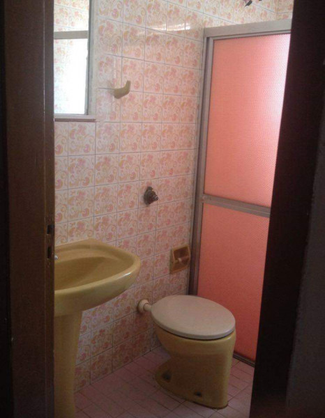 Imagem 17 da galeria do anúncio: QUARTO LINDO & TODO MOBILIADO