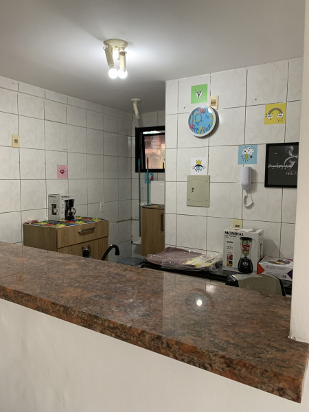 Imagem 9 da galeria do anúncio: Quarto  top c/banheiro exclusivo em apto à 100 mts Beira Mar