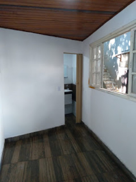 Imagem 3 da galeria do anúncio: Kit Net uma graça enfrente ao shopping