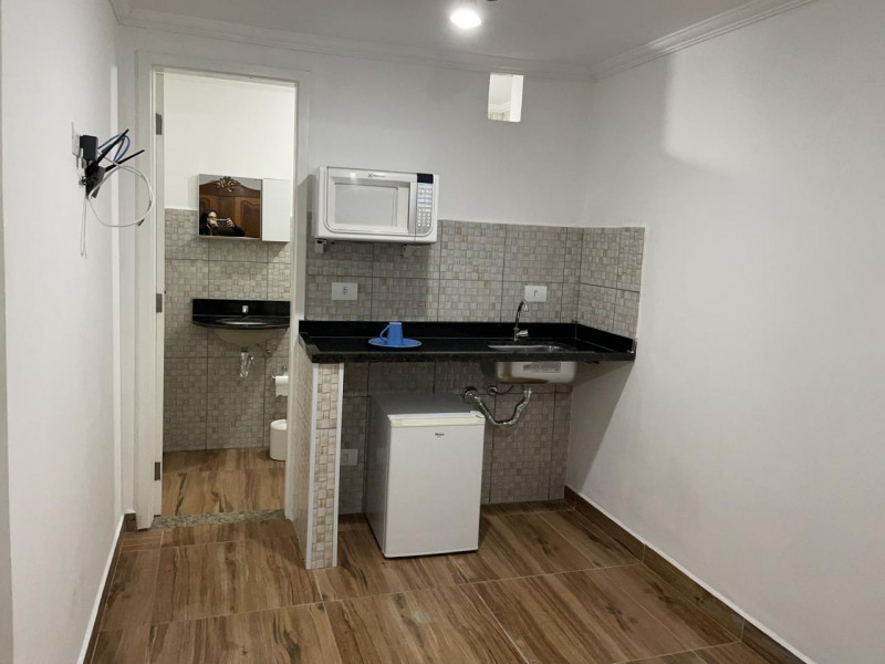 Imagem 14 da galeria do anúncio: Suítes individual  para mulheres