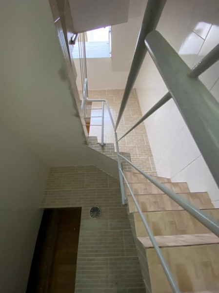 Imagem 8 da galeria do anúncio: Alugo quartos com Banheiro.