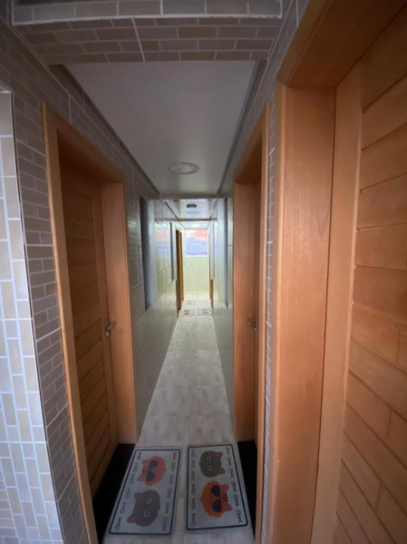 Imagem 7 da galeria do anúncio: Alugo quartos com Banheiro.