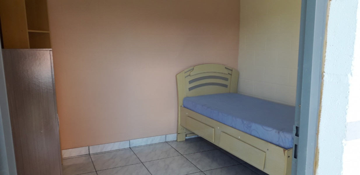 Imagem 10 da galeria do anúncio: Quartos individuais mobiliados perto da GM, Sogil, Pirelli