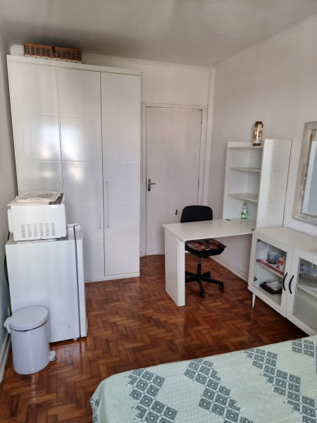 Imagem 7 da galeria do anúncio: Quarto Suite N.03 totalmente mobiliada e individual.