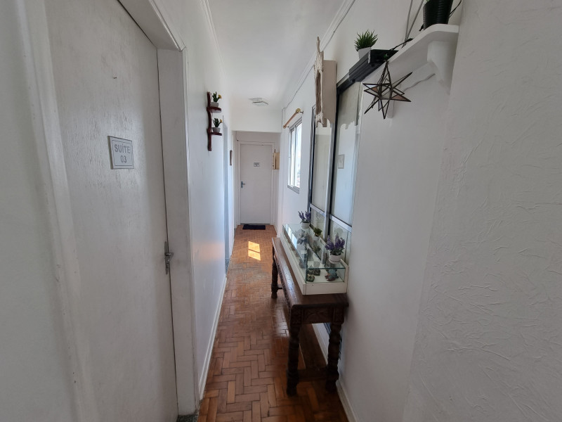 Imagem 3 da galeria do anúncio: Quarto Suite N.03 totalmente mobiliada e individual.