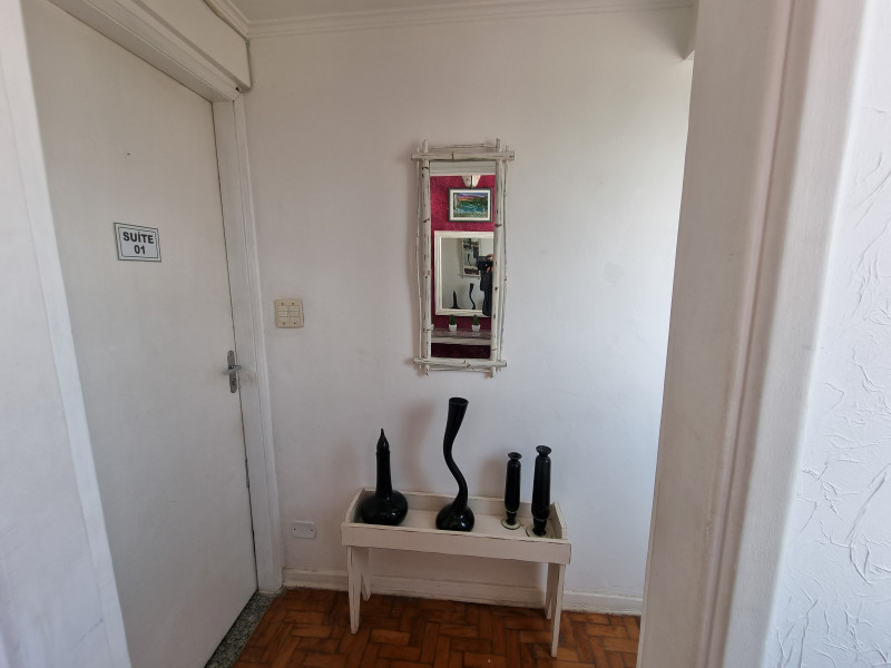 Imagem 4 da galeria do anúncio: Quarto Suite N.03 totalmente mobiliada e individual.