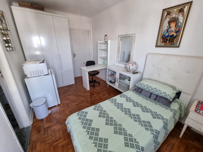 Imagem 1 da galeria do anúncio: Quarto Suite N.03 totalmente mobiliada e individual.