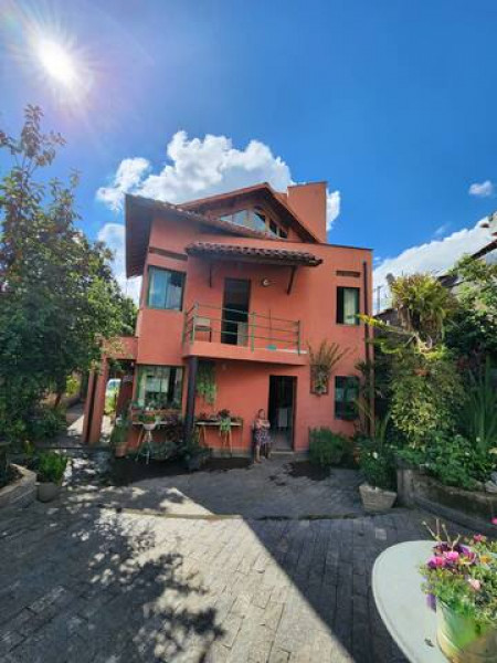 Imagem 1 da galeria do anúncio: Casa de Família Acadêmica – Tudo Incluso + Limpeza + Garagem