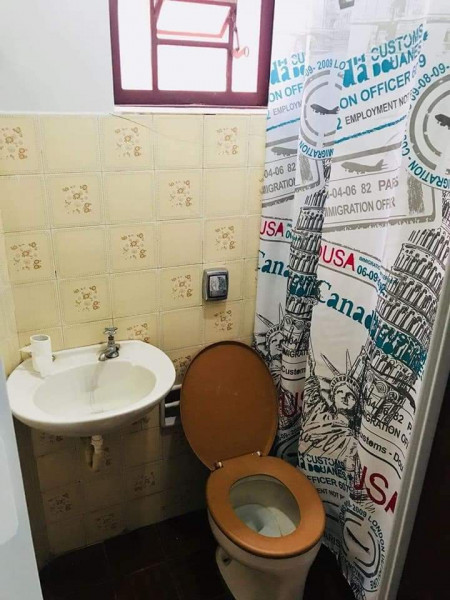 Imagem 9 da galeria do anúncio: Quarto uma quadra da faculdade UNIRP