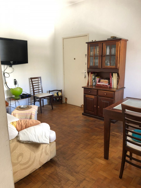 Imagem 14 da galeria do anúncio: Quarto confortavel,ótima localização,bate sol!