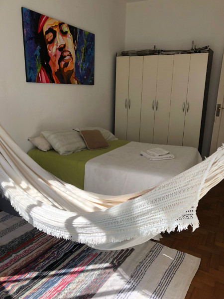 Imagem 5 da galeria do anúncio: Quarto confortavel,ótima localização,bate sol!