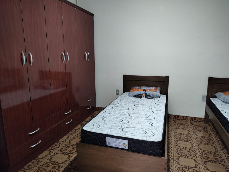 Imagem 3 da galeria do anúncio: República p Homens