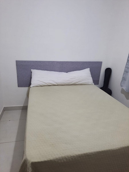 Imagem 1 da galeria do anúncio: Quarto arejado