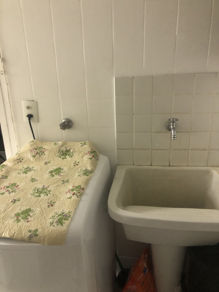 Imagem 6 da galeria do anúncio: suite, arejado e mobiliado.