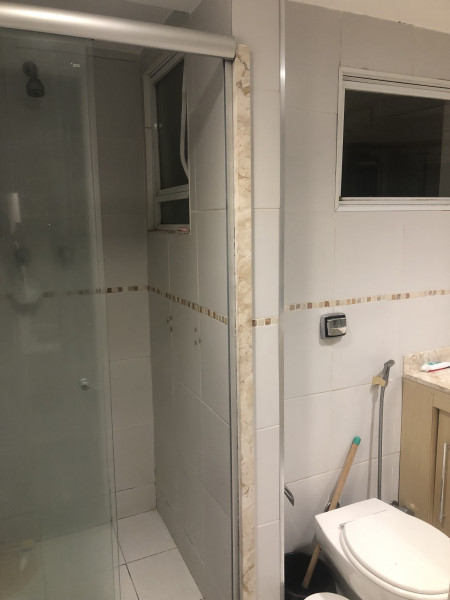 Imagem 2 da galeria do anúncio: suite, arejado e mobiliado.