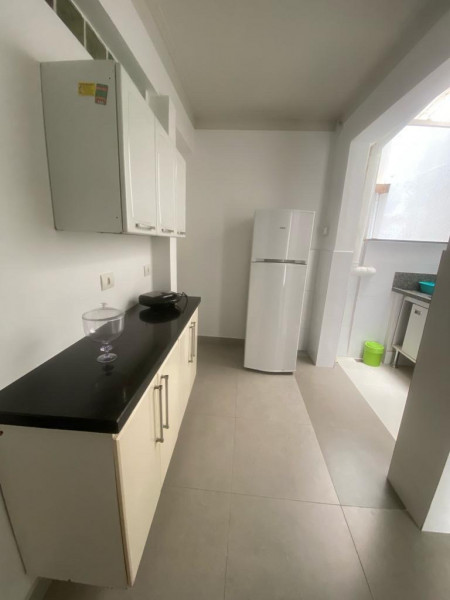 Imagem 8 da galeria do anúncio: Quarto Mobiliado na Pompeia / Água,Luz e Iptu inclusos