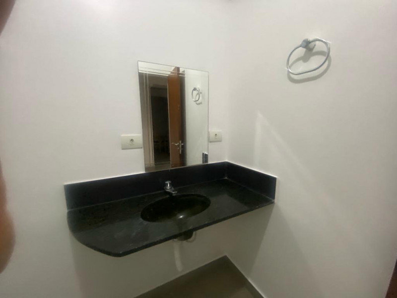 Imagem 12 da galeria do anúncio: Quarto Mobiliado na Pompeia / Água,Luz e Iptu inclusos