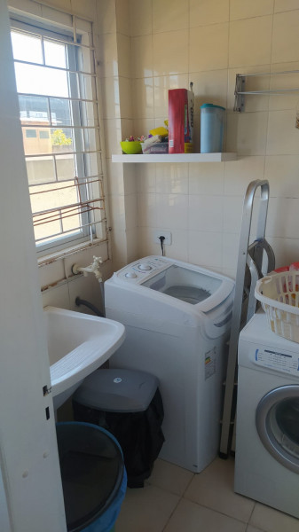 Imagem 8 da galeria do anúncio: Quarto Rebouças, contas inclusas próximo UTFPR e PUC