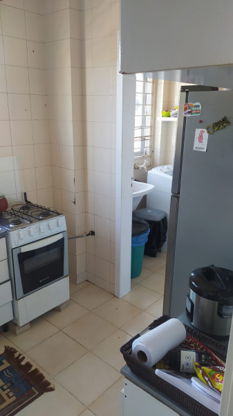 Imagem 6 da galeria do anúncio: Quarto Rebouças, contas inclusas próximo UTFPR e PUC