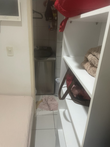 Imagem 2 da galeria do anúncio: Suite individual compacta para Mulheres Meireles