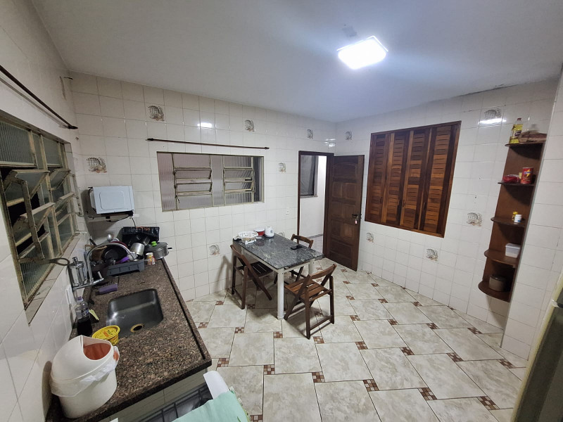 Imagem 14 da galeria do anúncio: Quarto Compartilhado Centro da Cidade Nova Friburgo