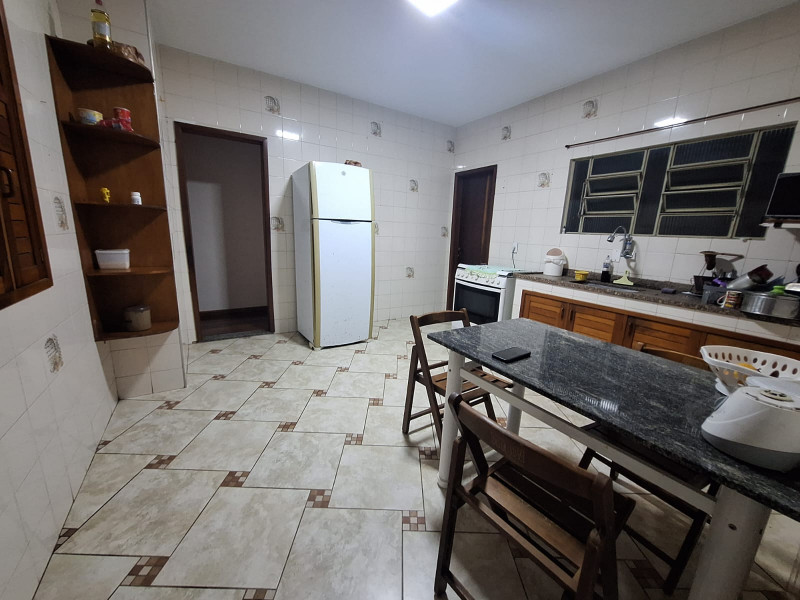 Imagem 15 da galeria do anúncio: Quarto Compartilhado Centro da Cidade Nova Friburgo