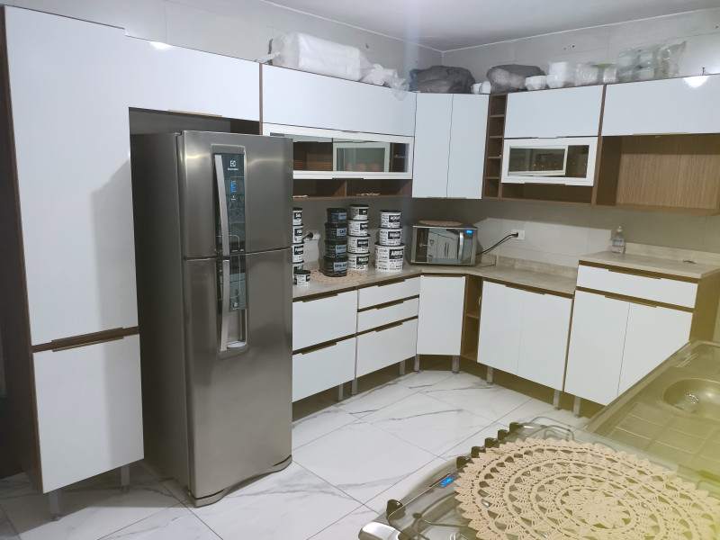 Imagem 3 da galeria do anúncio: Aluga-se quarto individual