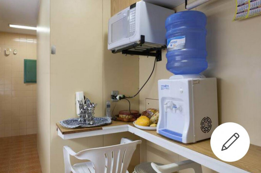 Imagem 13 da galeria do anúncio: Alugo quarto em frente a Estação Cantagalo do Metrô.