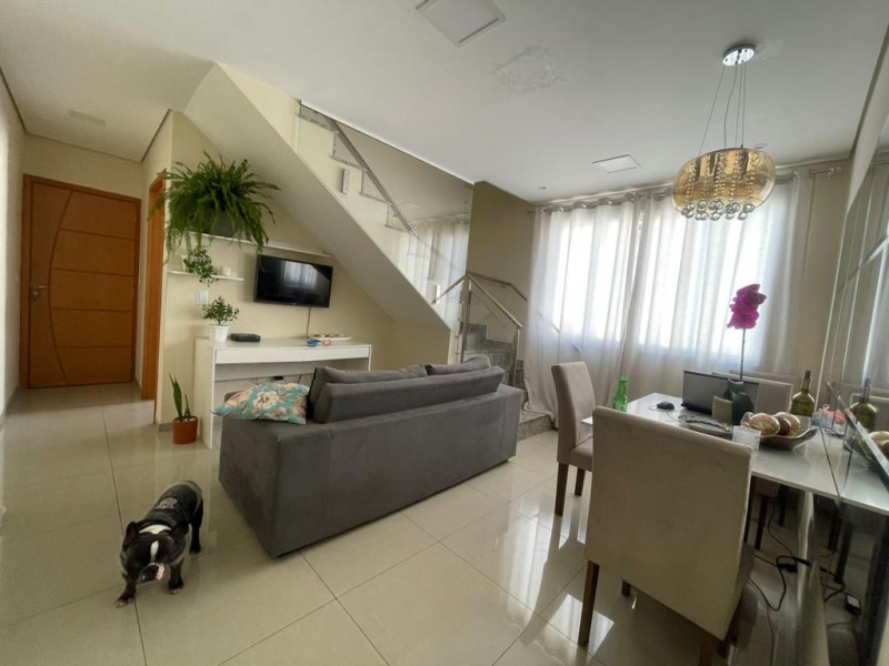 Imagem 13 da galeria do anúncio: Suite mobiliada em cobertura