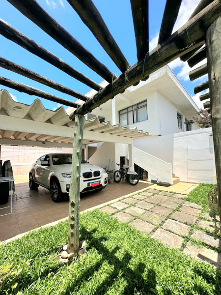 Imagem 13 da galeria do anúncio: Quarto p/estudantes 100 metros UFPR,PUC,JARDIM Botânico