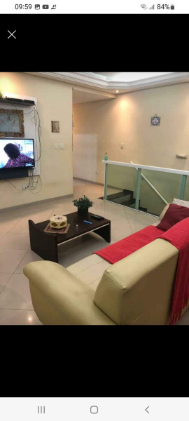 Imagem 8 da galeria do anúncio: casa com vaga compartilhada