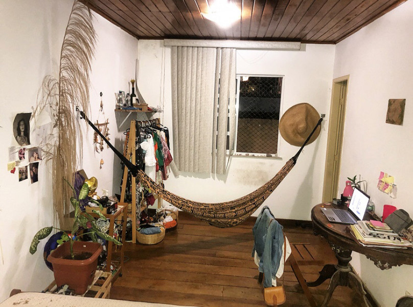 Imagem 1 da galeria do anúncio: Aluguel de casa em vilarejo fechado com varanda vista à mar