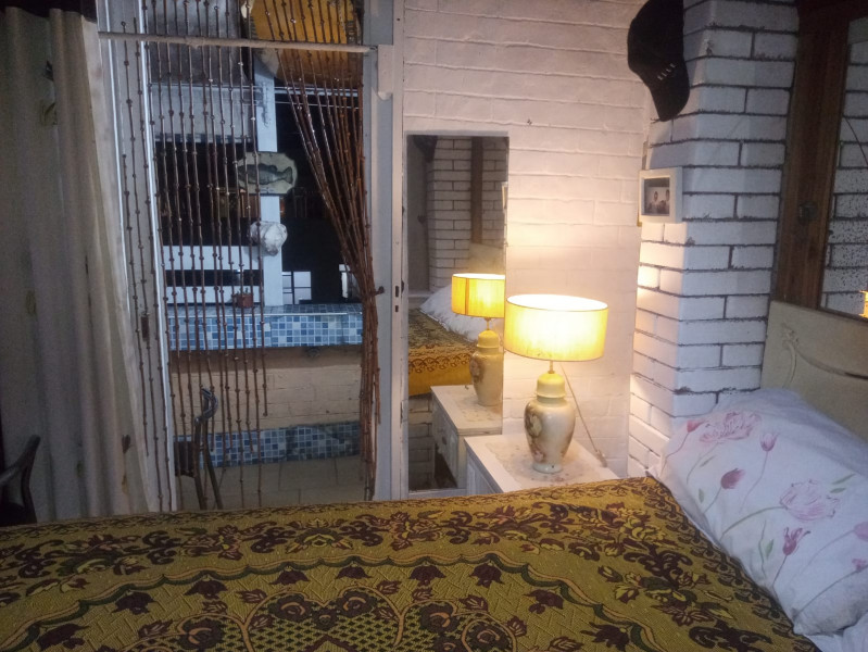 Imagem 3 da galeria do anúncio: COPACABANA..QUARTO DE CASAL. 1900 reais POR MES.