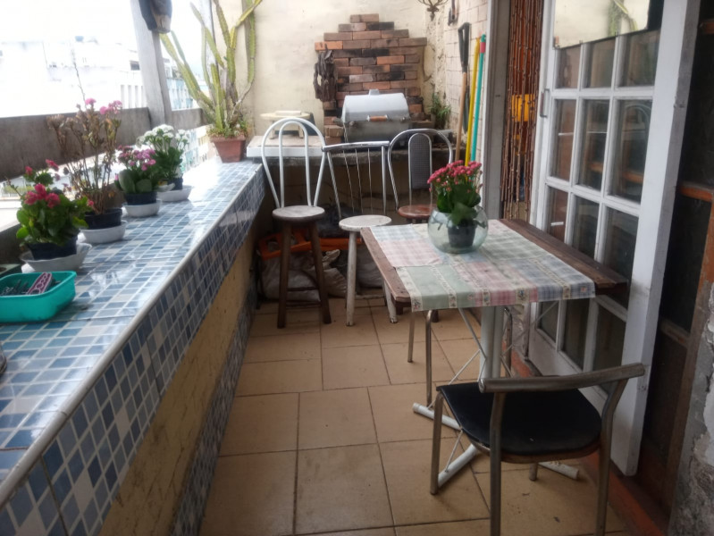 Imagem 12 da galeria do anúncio: COPACABANA..QUARTO DE CASAL. 1900 reais POR MES.