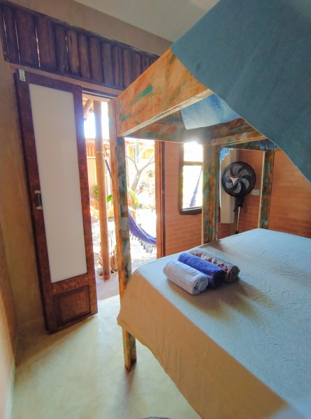 Imagem 7 da galeria do anúncio: Suíte privativa_Casa Flor Raiz