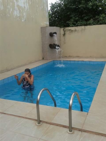 Imagem 1 da galeria do anúncio: Alugo quarto em residência