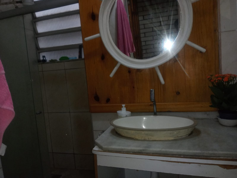 Imagem 10 da galeria do anúncio: Alugo quarto de solteiro em Copacabana.