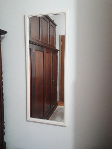 Imagem 1 da galeria do anúncio: Quarto para moça