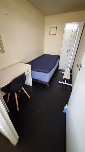 Imagem 3 da galeria do anúncio: Quarto Individual para RAPAZ no Tatuapé Metrô Carrão