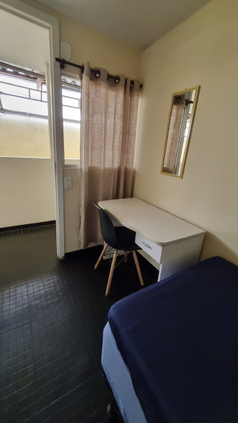 Imagem 4 da galeria do anúncio: Quarto Individual para RAPAZ no Tatuapé Metrô Carrão